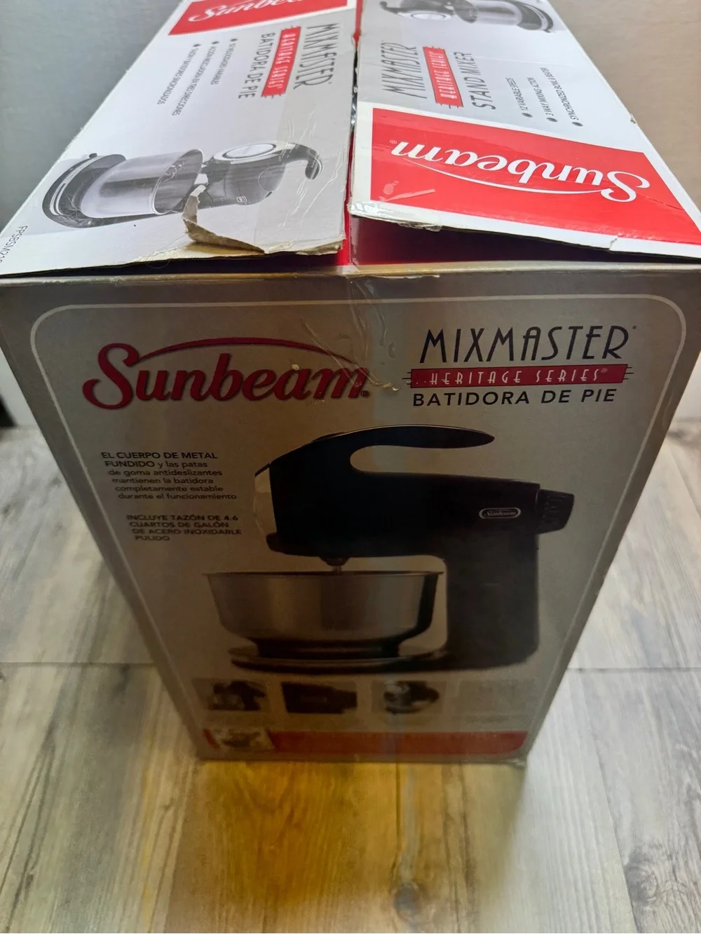 Sunbeam Mixmaster Heritage Series Black Stand Mixer w/Bowl & Beaters Open Box